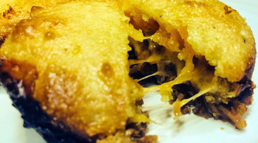 BBQ-Cheddar Stuffed Corn Muffins