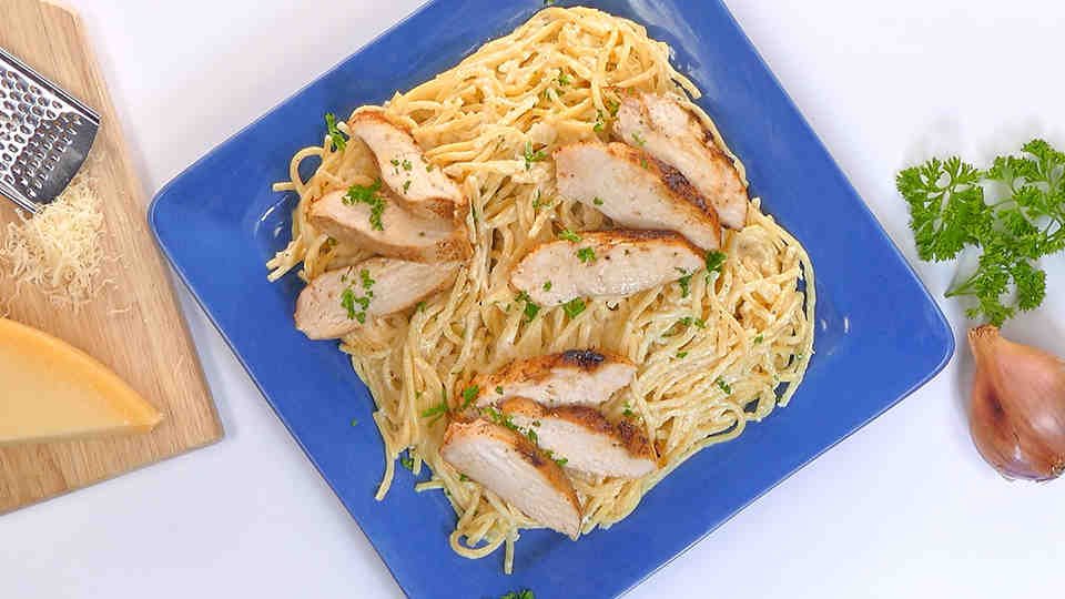 https://auntbeesrecipes.com/wp-content/uploads/2015/05/Blackened-Chicken-Alfredo-Newest-3-small.jpg